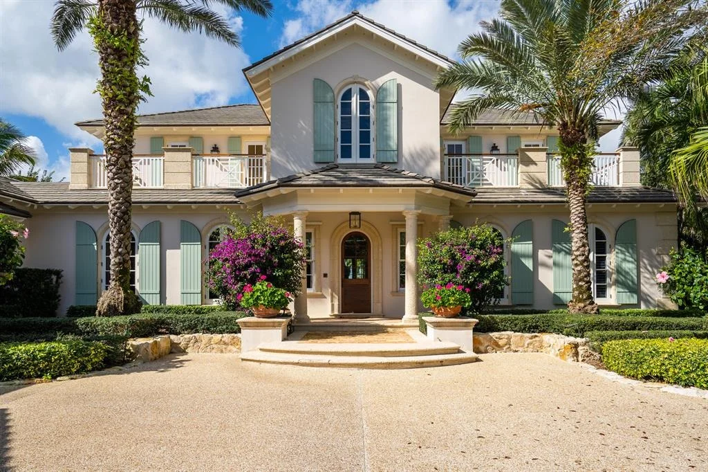 Photo of 709 Grove Place