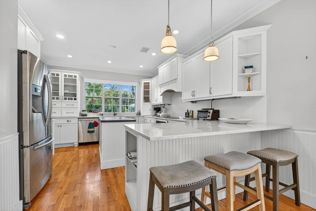 Photo of 18360 SE Lakeside Drive