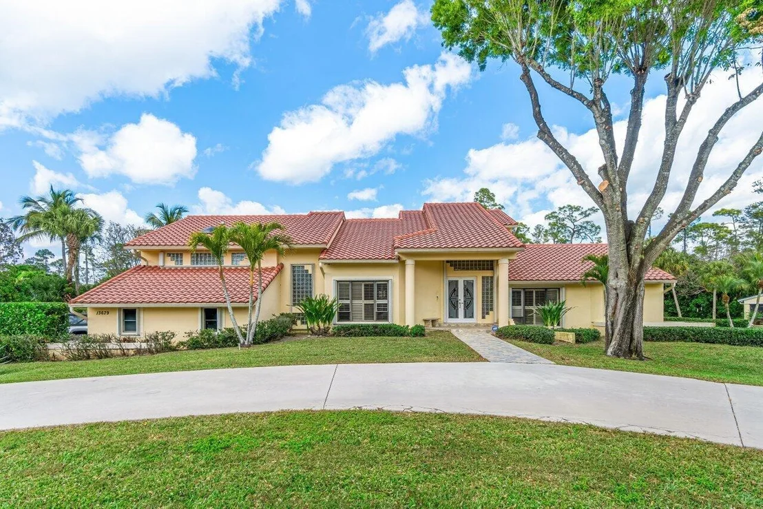 Photo of 13679 Greentree Trail
