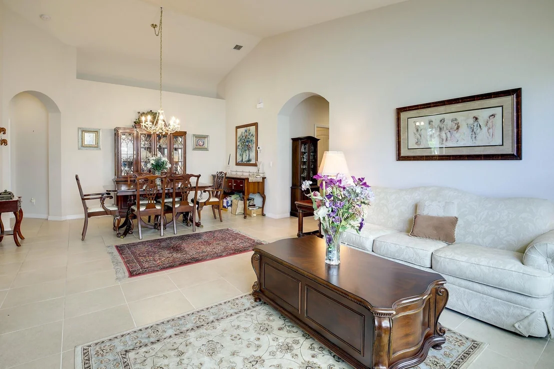 Photo of 7162 Prudencia Drive