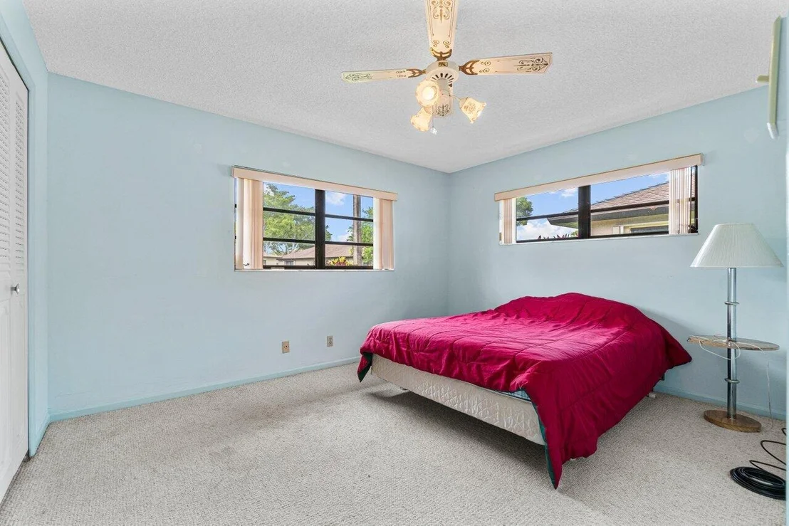 Photo of Unit B at 4820 Equestrian Circle
