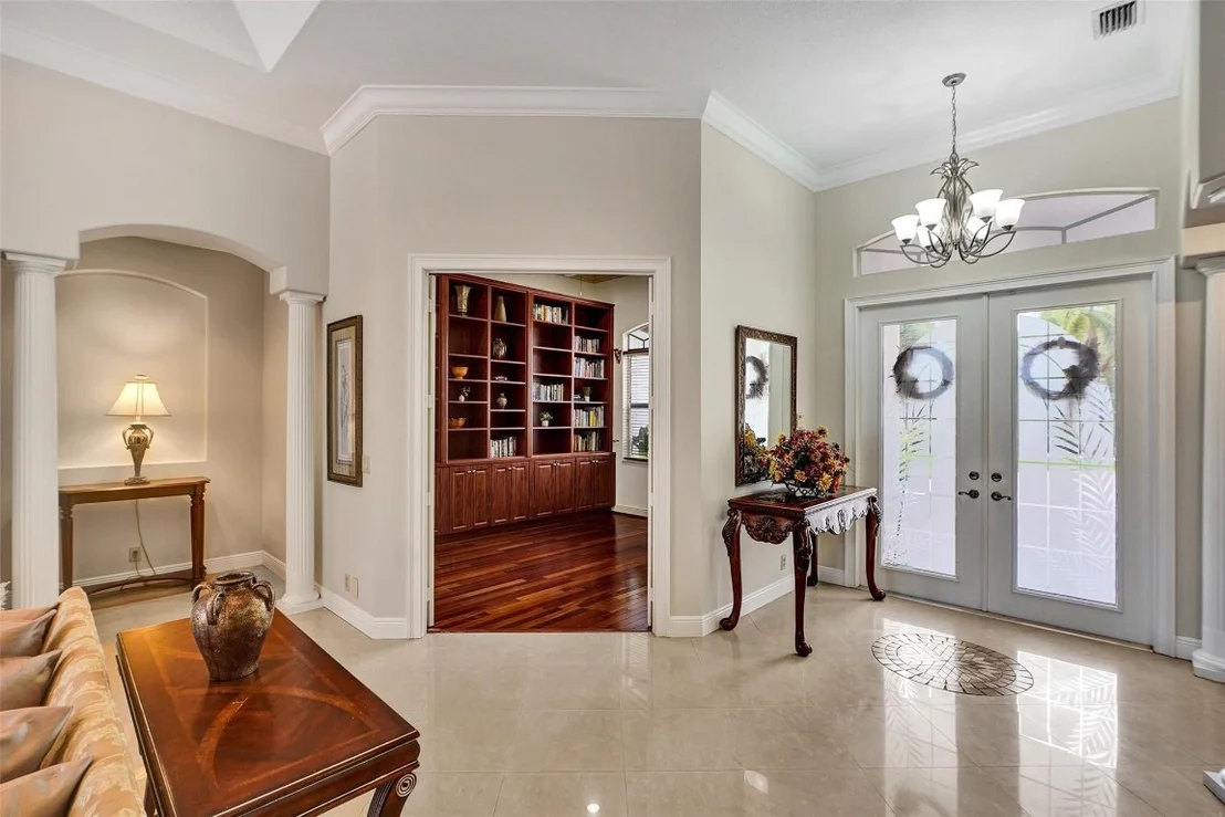 Photo of 8426 Sawpine Road