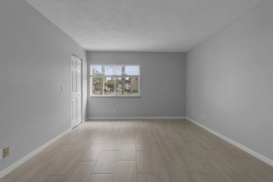 Photo of Unit C1 at 331 Pine Ridge Circle