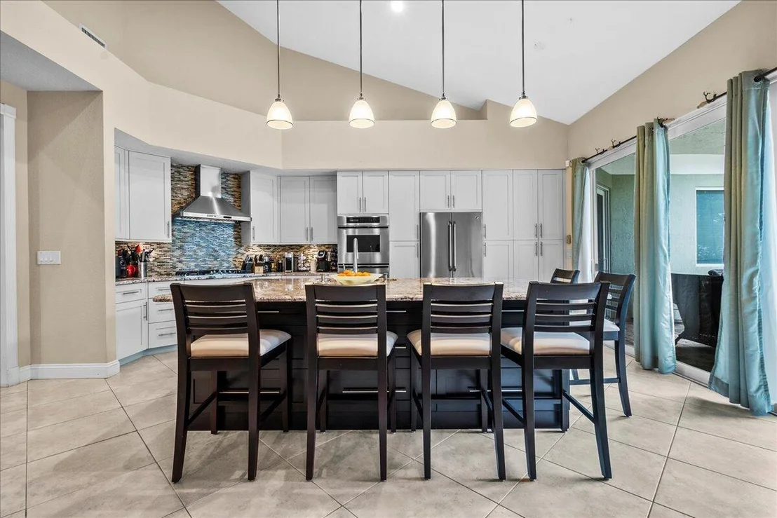 Photo of 2640 Devon Court Court