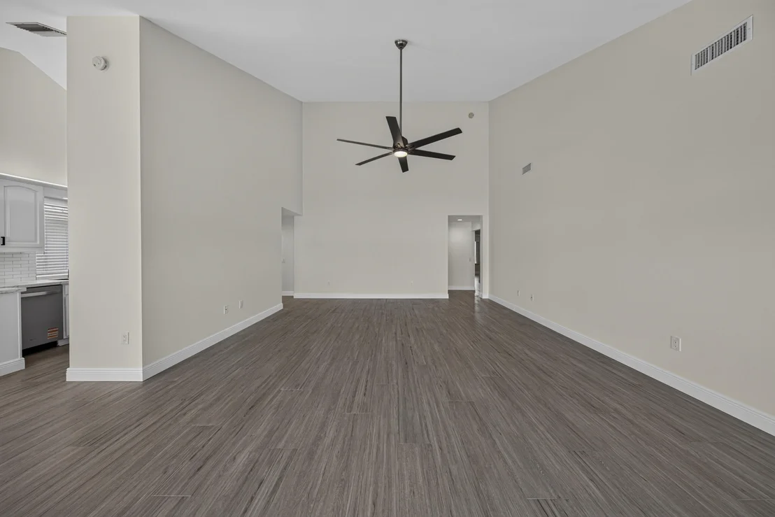 Photo of 406 RIVER EDGE Road