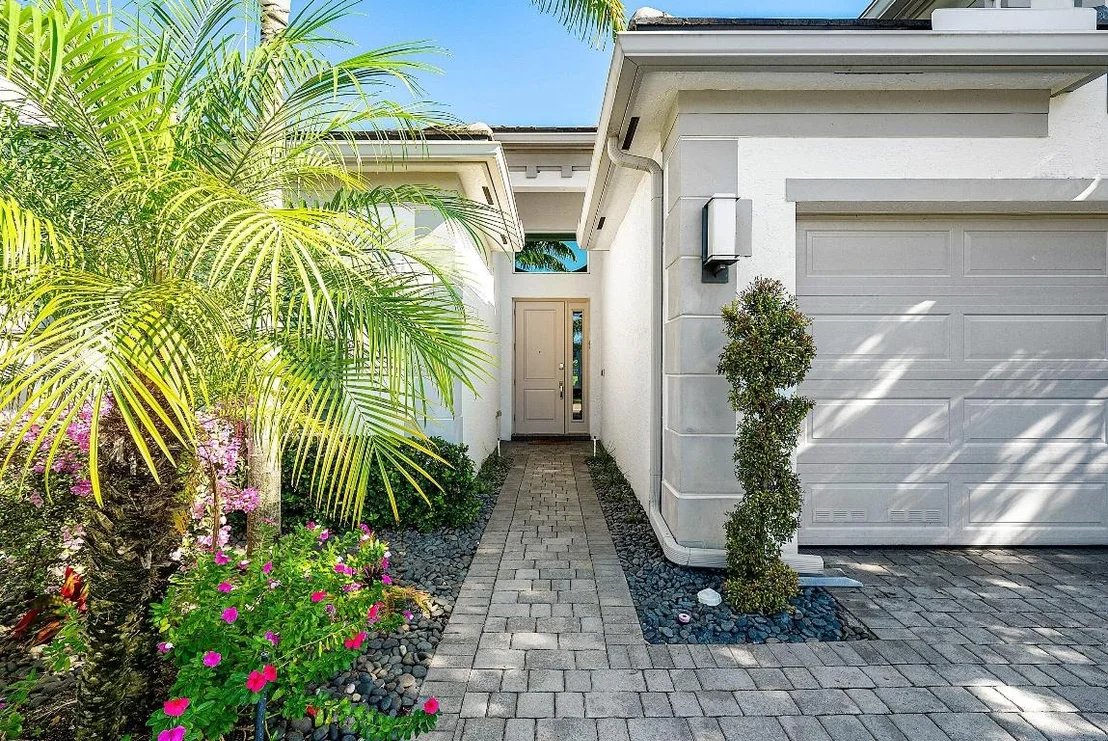 Photo of 9651 Eagle River Road