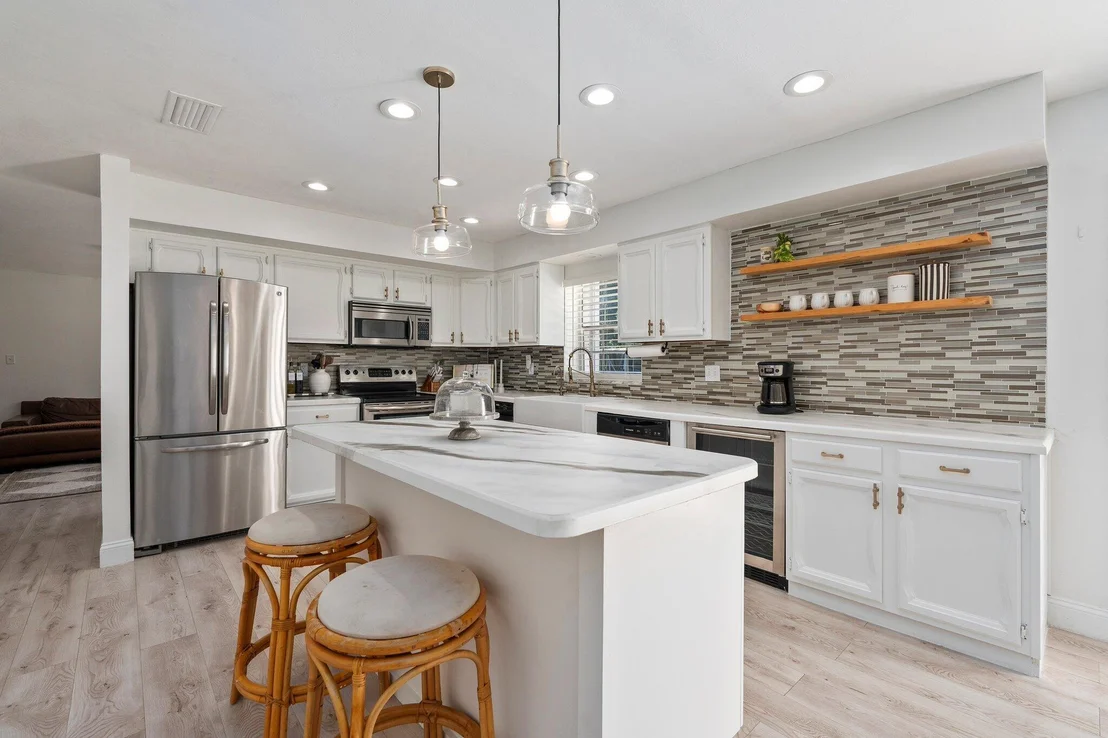 Photo of 2900 Grove Drive