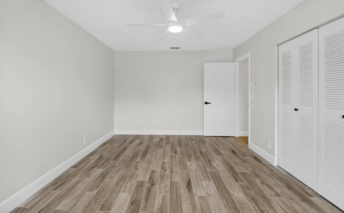 Photo of 9362 Laurel Green Drive