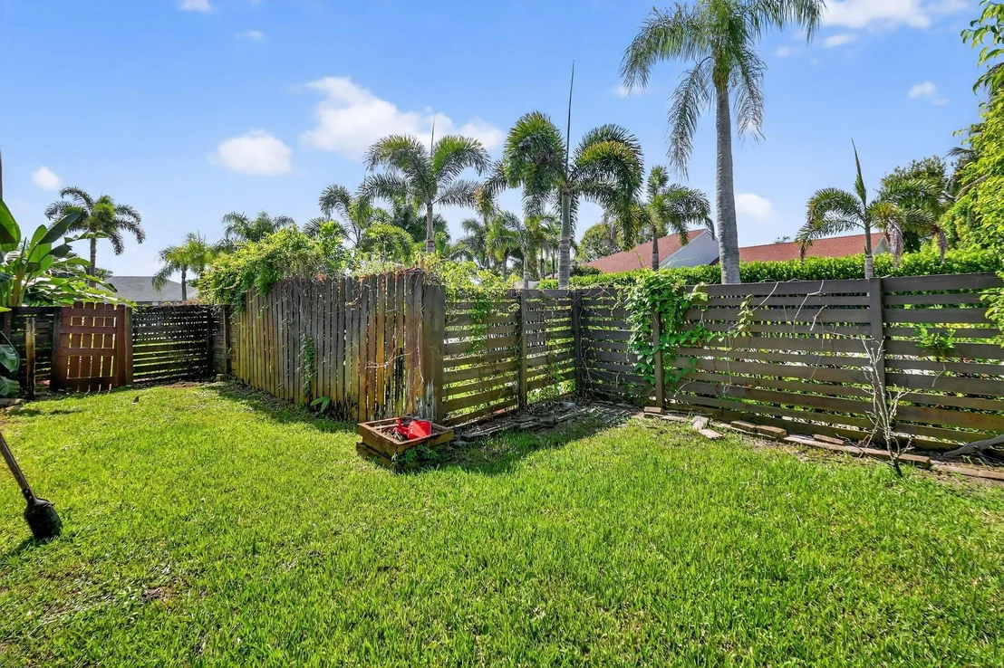 Photo of 9145 Paragon Way
