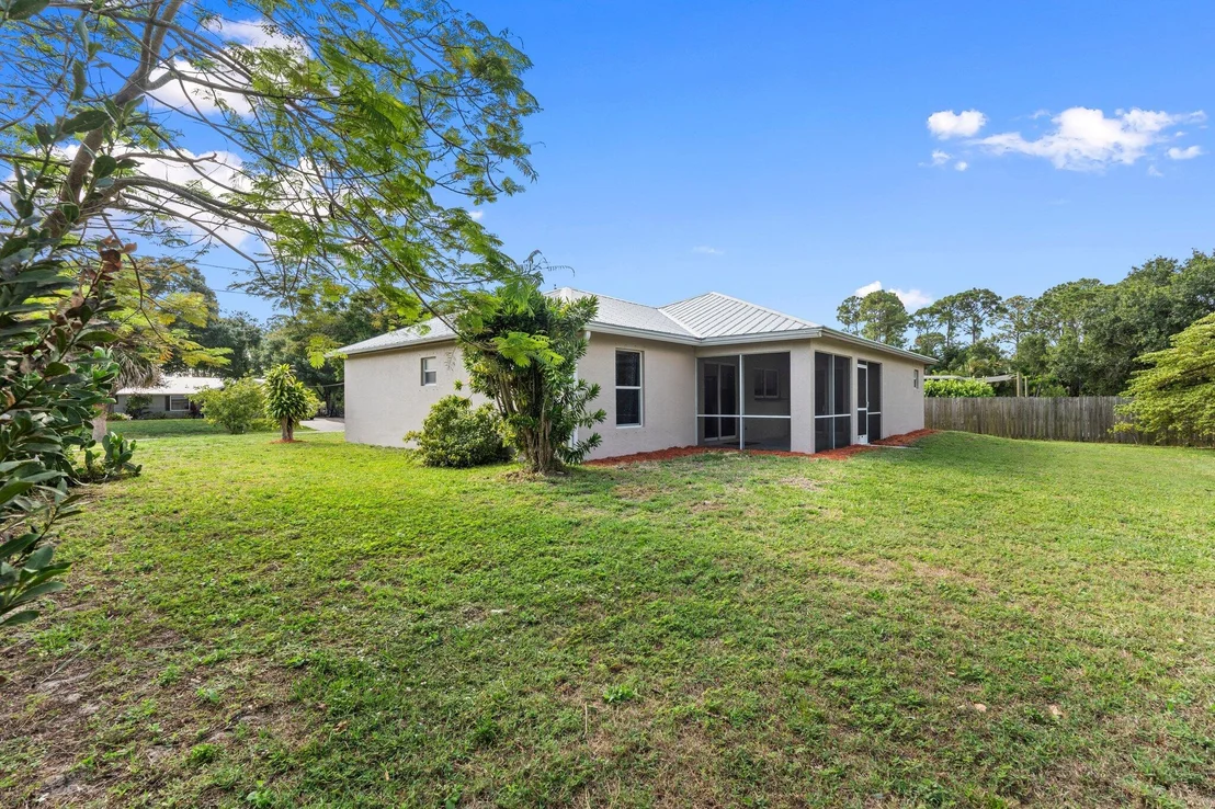 Photo of 5609 Sunset Boulevard