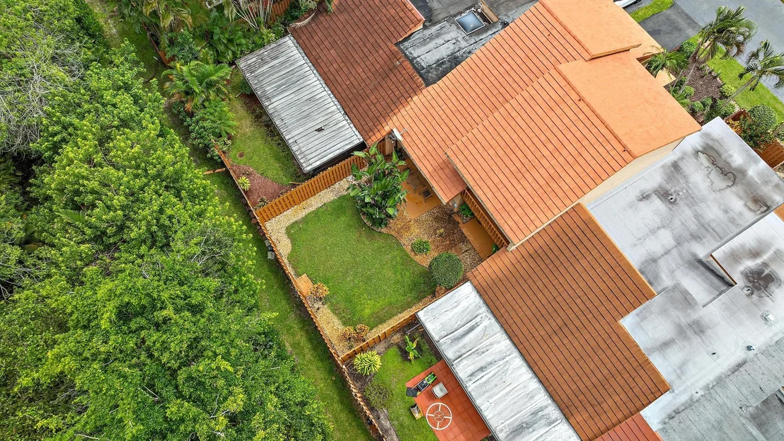 Photo of 5333 Stonybrook Lane