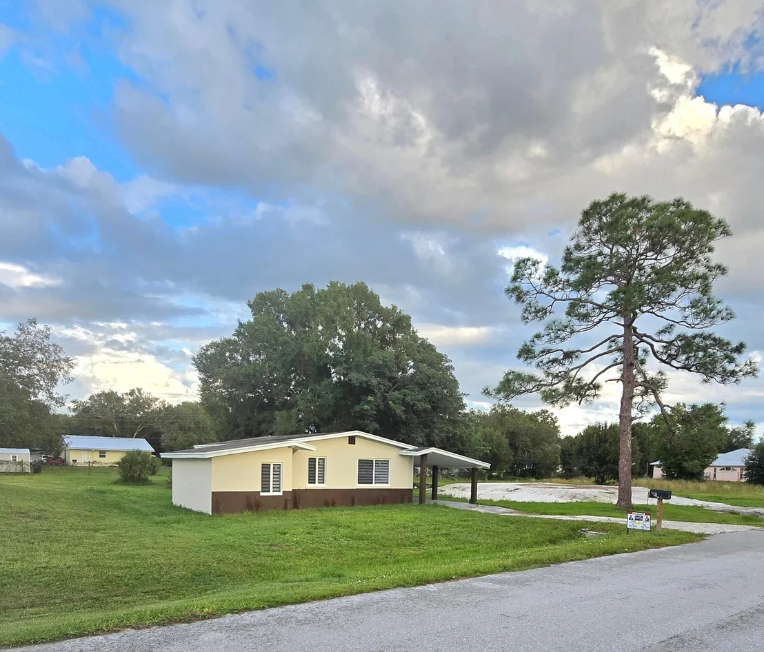 Photo of 3466 NW 32ND Avenue