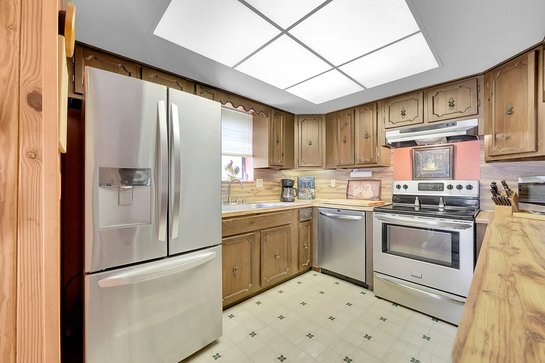 Photo of 16860 96th Terrace N
