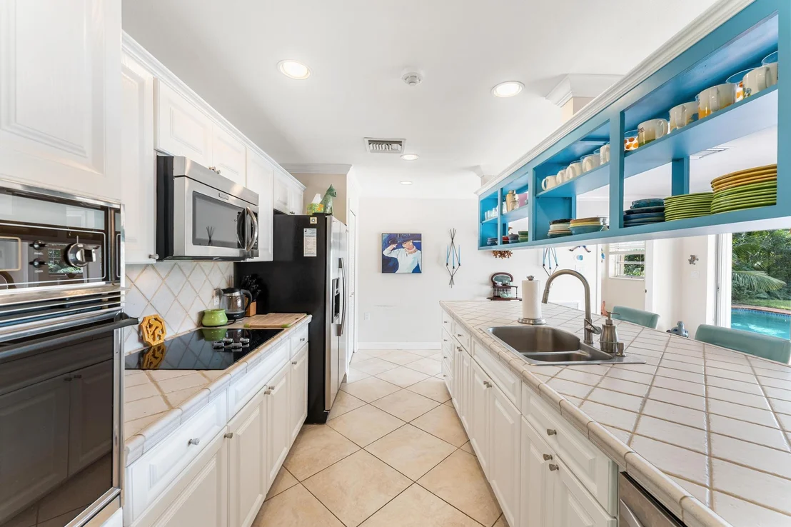 Photo of 8415 Pine Tree Lane