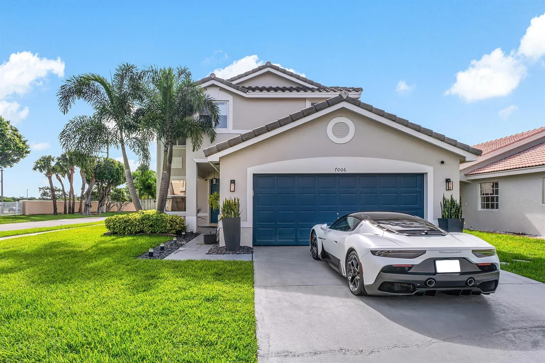 Photo of 7006 Chesapeake Circle