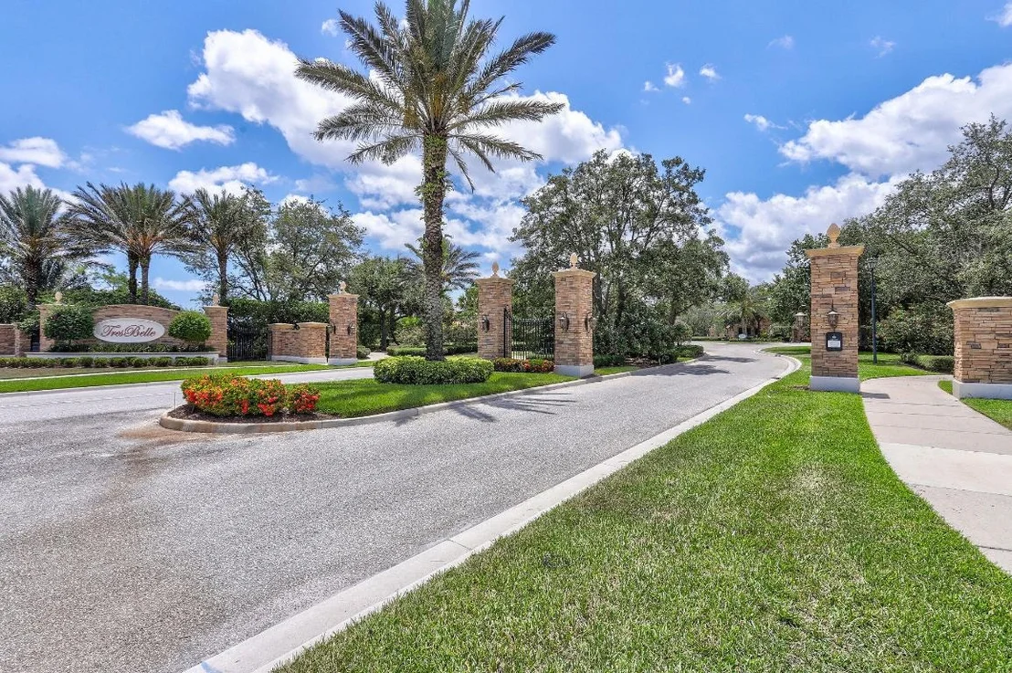 Photo of 7668 SE Laque Circle