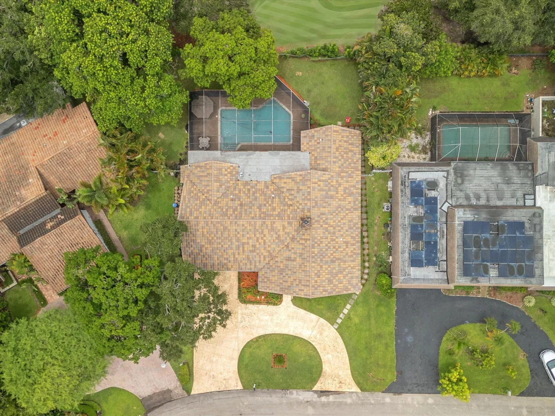 Photo of 9651 CONCH SHELL Manor