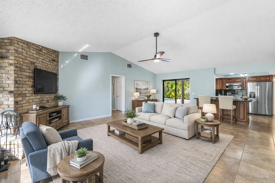 Photo of 4060 Birchwood Drive