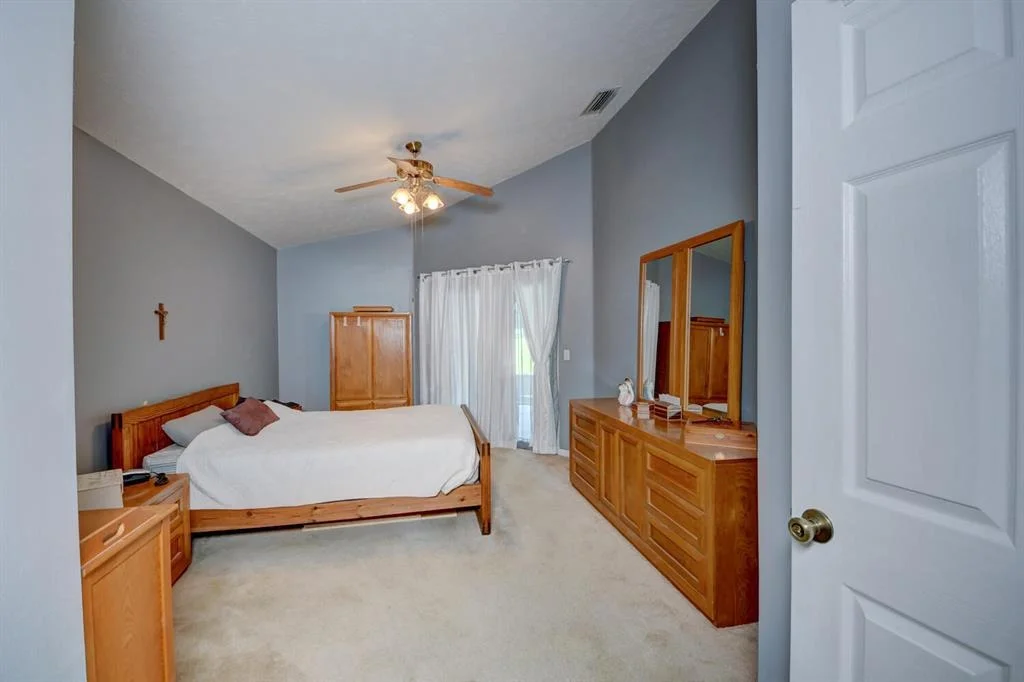 Photo of 4284 SE Rainbows End