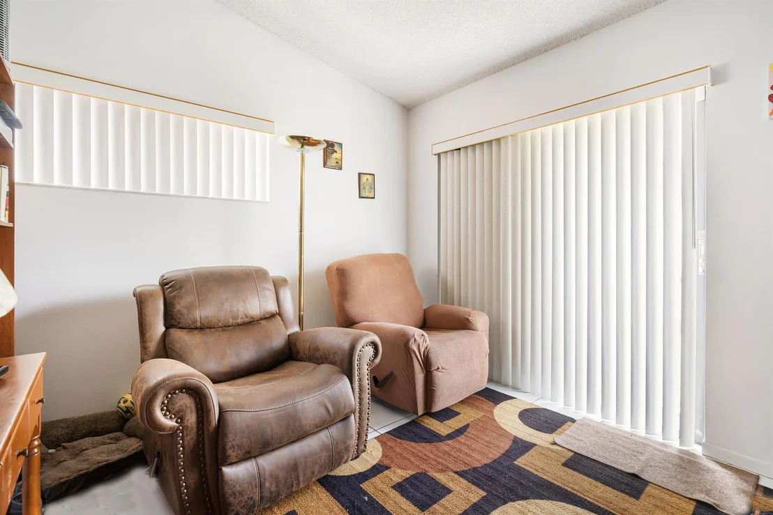 Photo of 12 Thurlow Drive