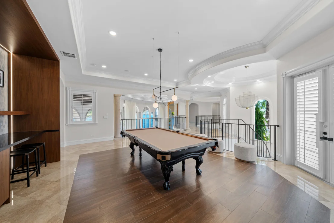 Photo of 2593 SE 8th Street