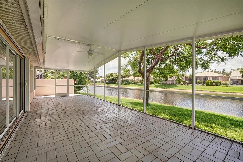 Photo of 5392 Grande Palm Circle