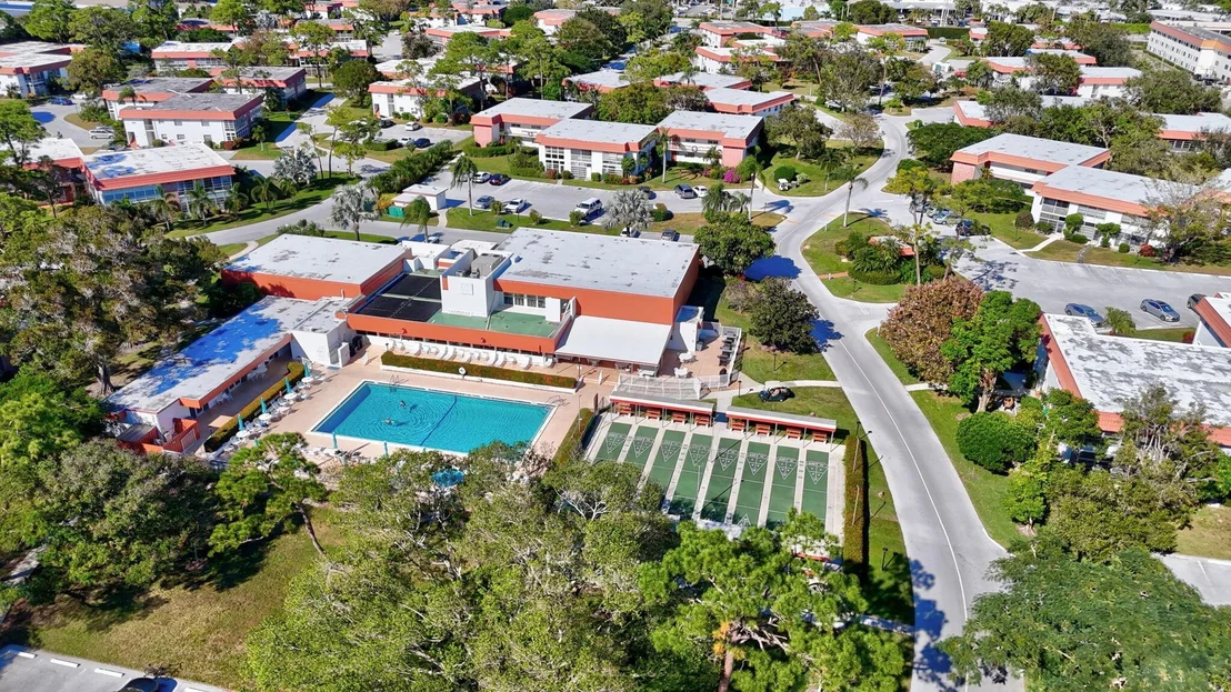 Photo of Unit W5 at 2600 SE Ocean Boulevard