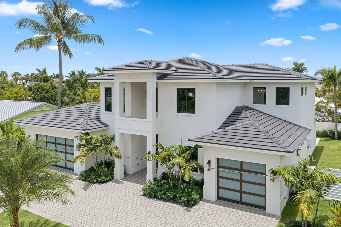 Photo of 1160 Emerald Drive