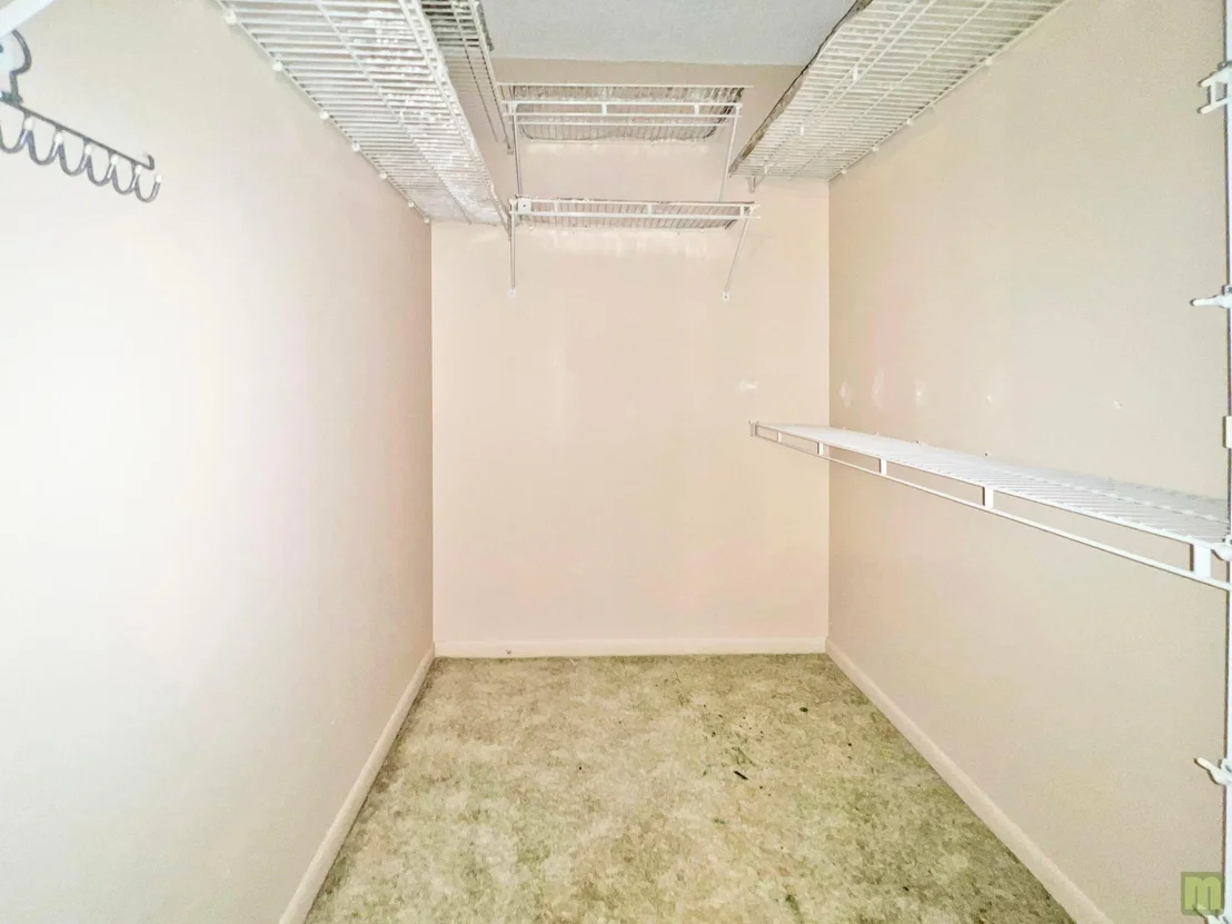 Photo of Unit M2 at 1901 Bermuda Circle
