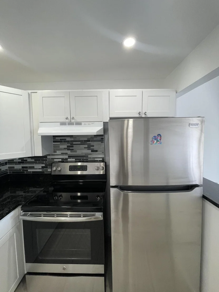 Photo of Unit 1021 at 1021 Durham A