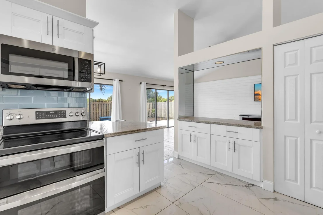 Photo of 23 BAYTREE Circle