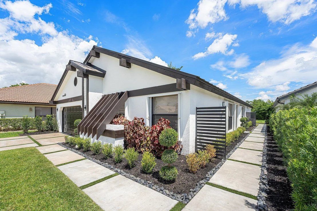 Photo of 11152 HIGHLAND Circle