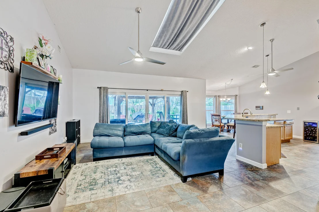 Photo of 1006 Center Street