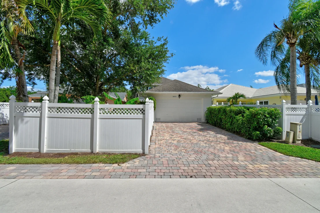 Photo of 2672 E Community Drive