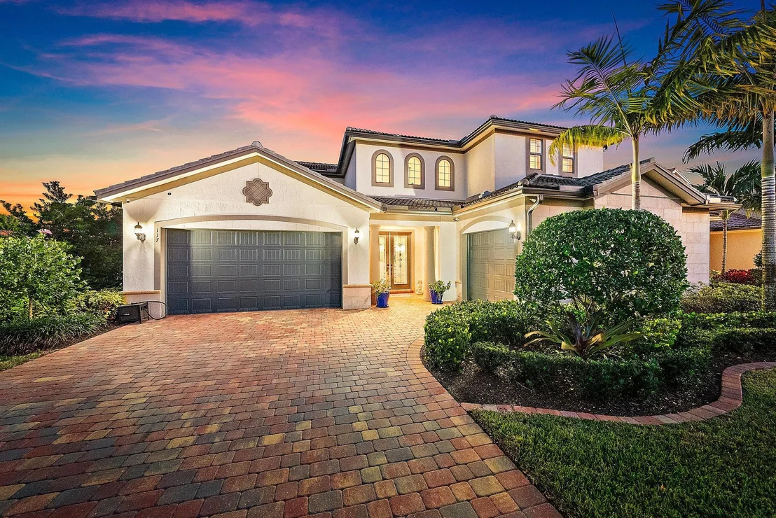 Photo of 117 Cerulean Key Way