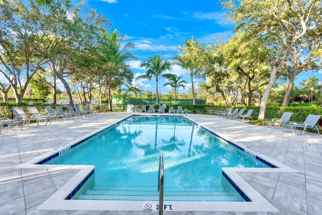 Photo of 7315 Estero