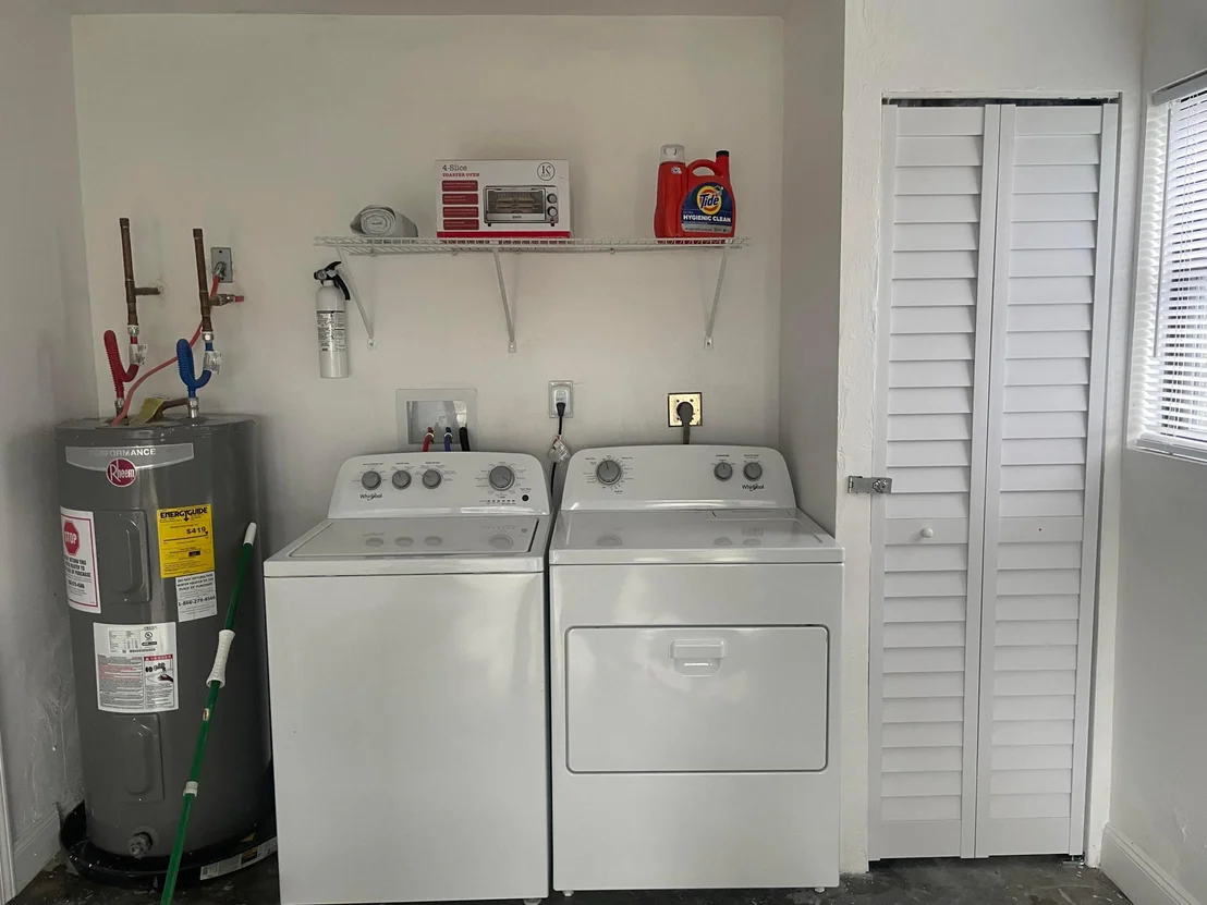Photo of 983 SE Emerald Rd Road SE
