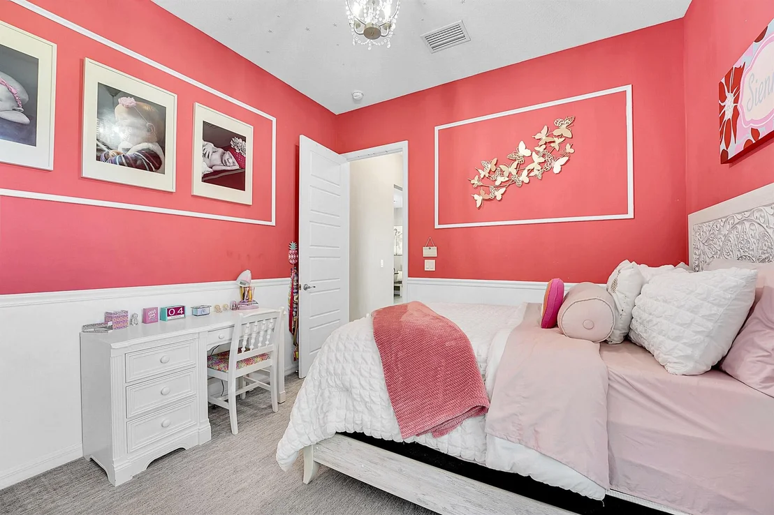 Photo of 1404 Lone Pine Drive