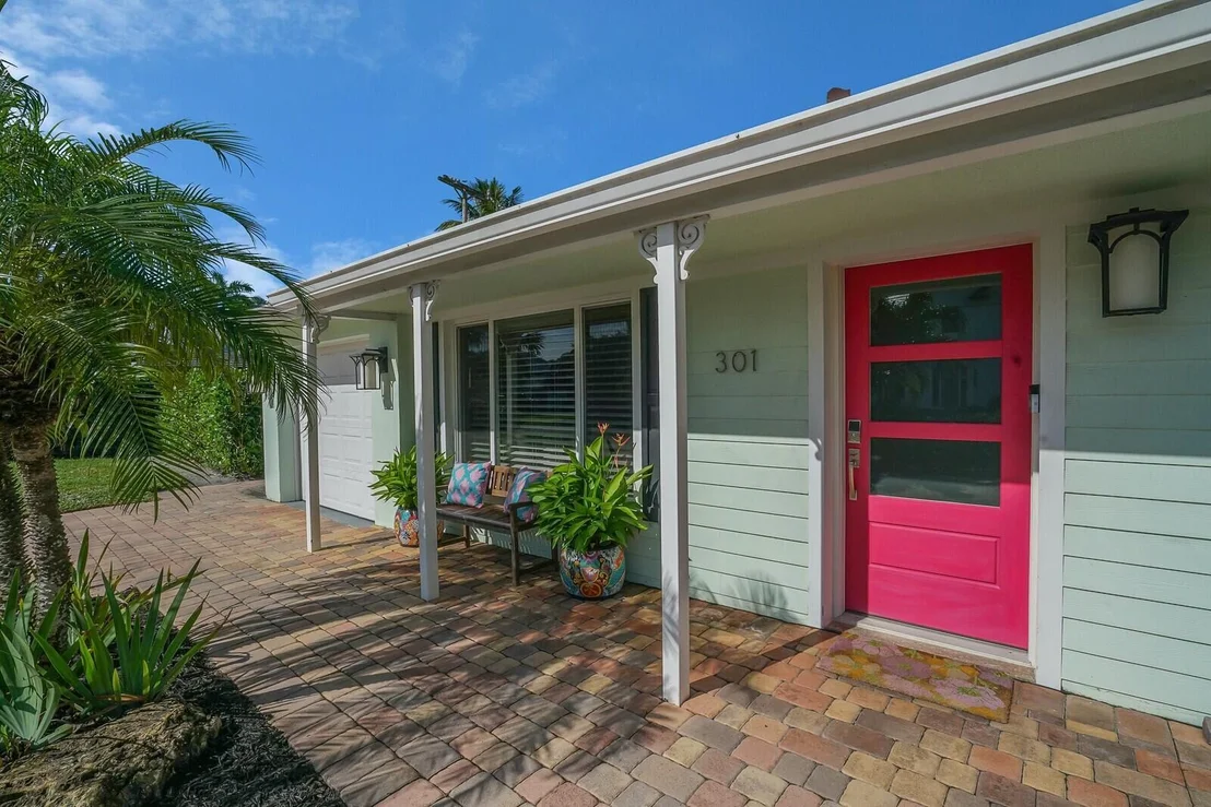 Photo of 301 Enfield Road