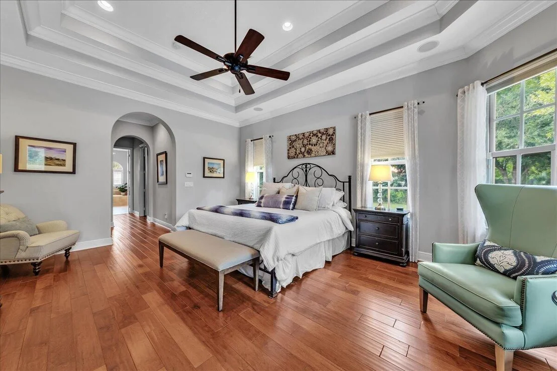 Photo of 378 Squire Drive