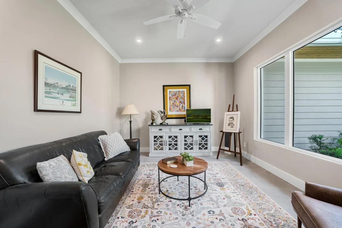 Photo of 9010 Valley Oak Place
