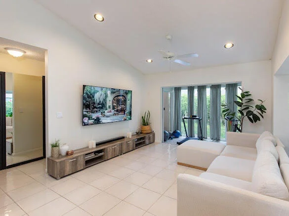Photo of 6155 Golf Villas Drive