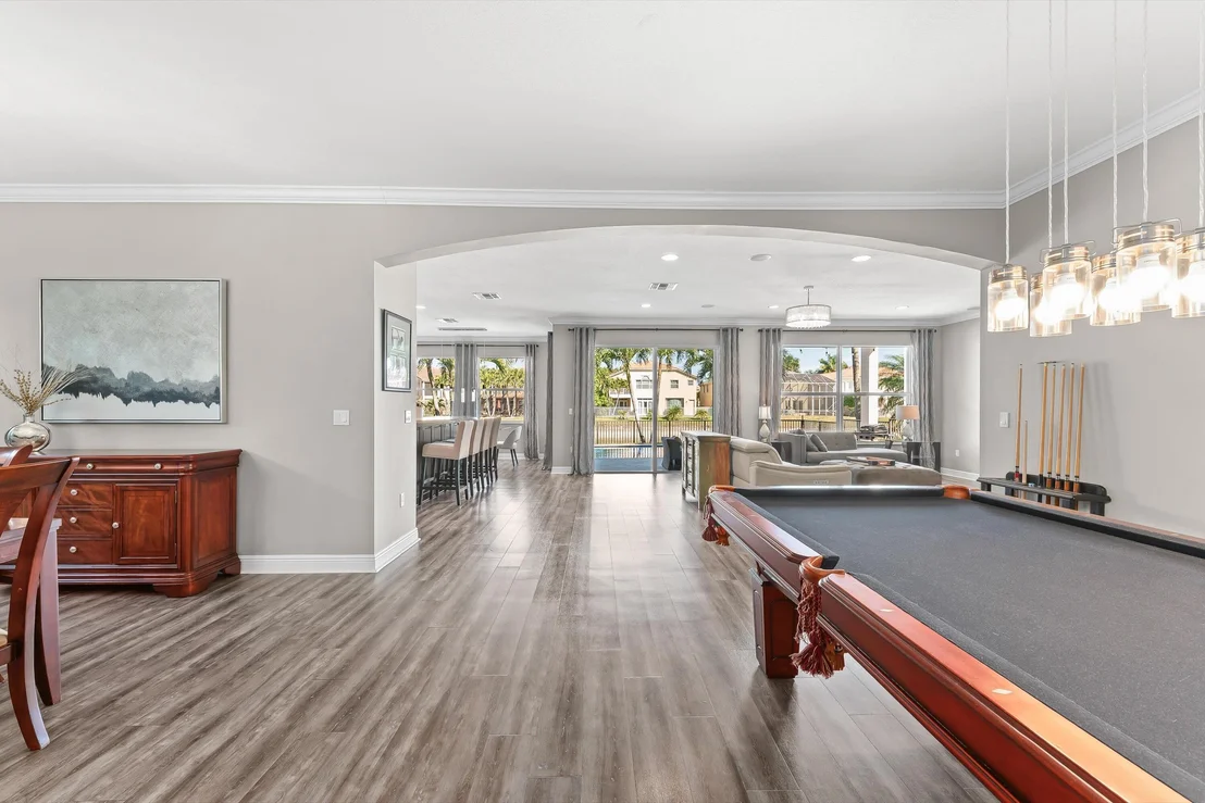 Photo of 9724 Phipps Lane