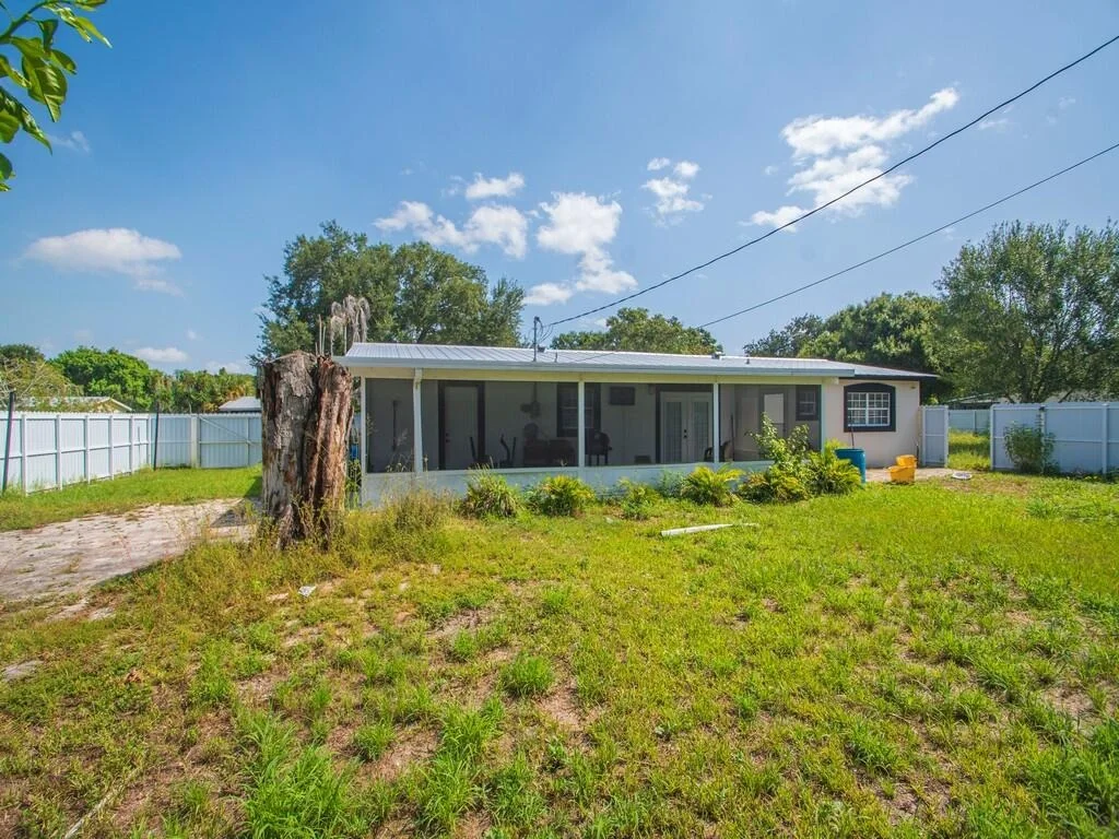 Photo of 355 JOHNSTON Street