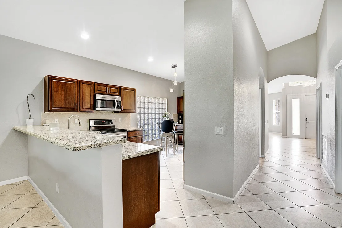 Photo of 5019 Solar Point Drive
