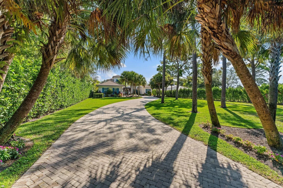 Photo of 19163 SE Jupiter River Drive