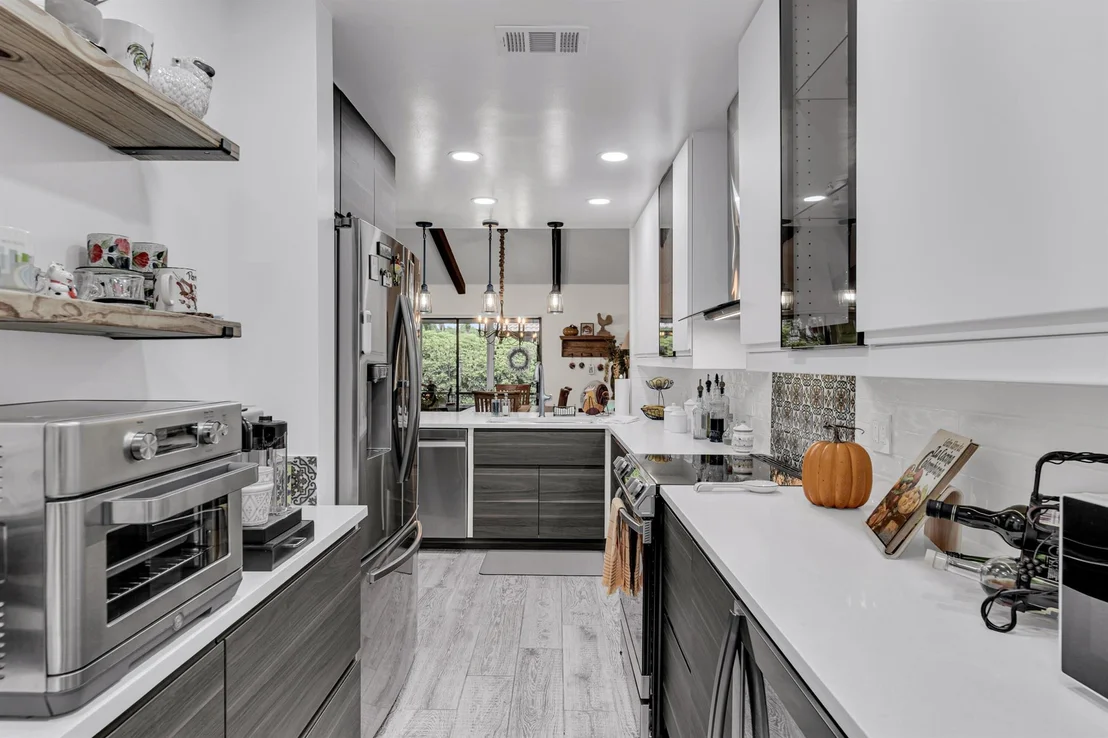 Photo of 6727 Tiburon Circle