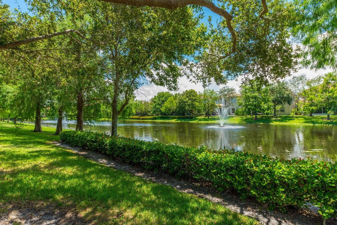 Photo of 1088 Grove Park Circle