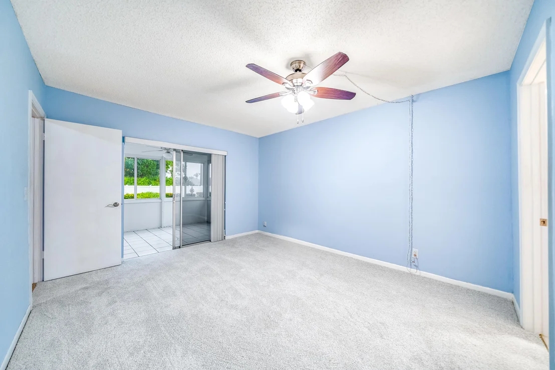Photo of 501 Oak Terrace