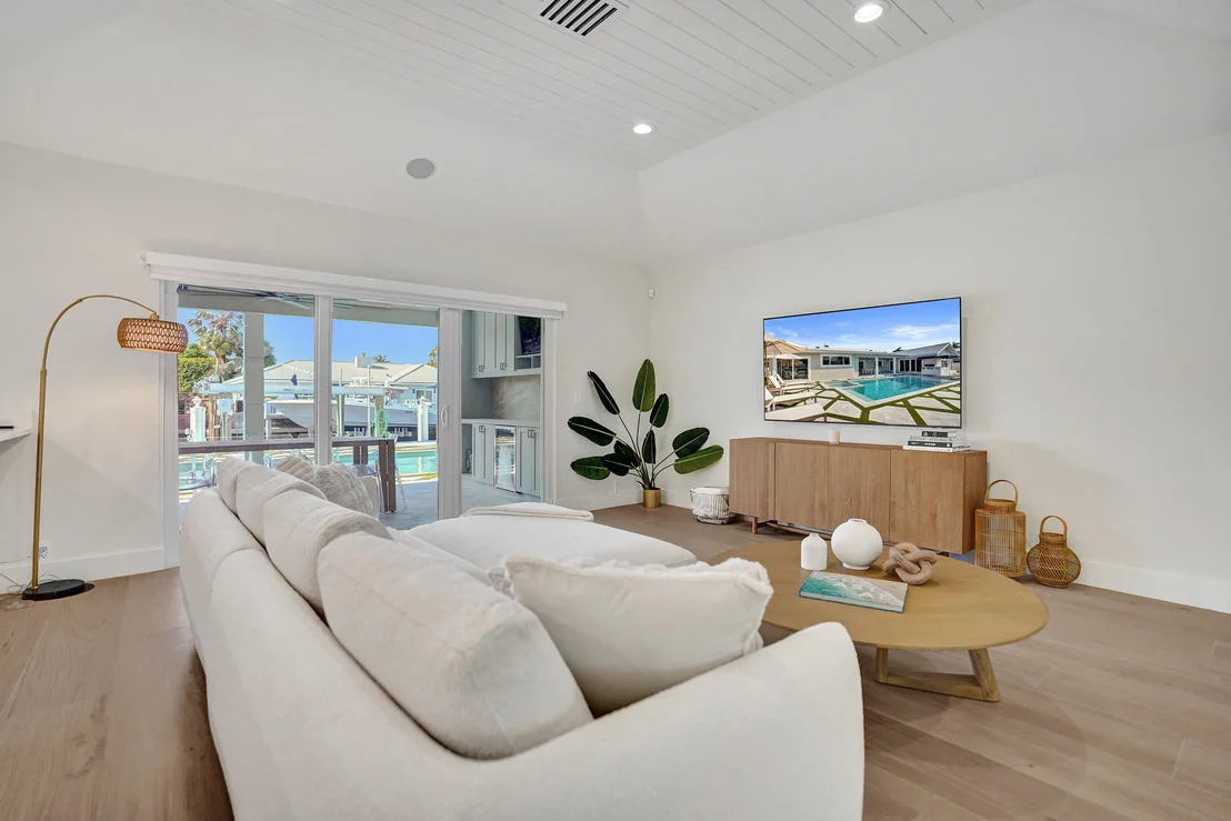 Photo of 885 Nafa Drive